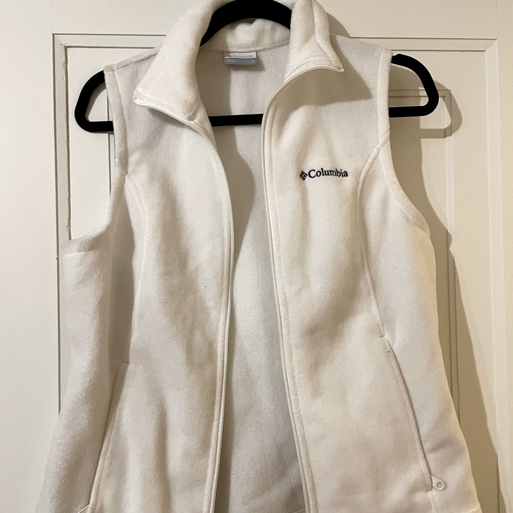 White Columbia vest!